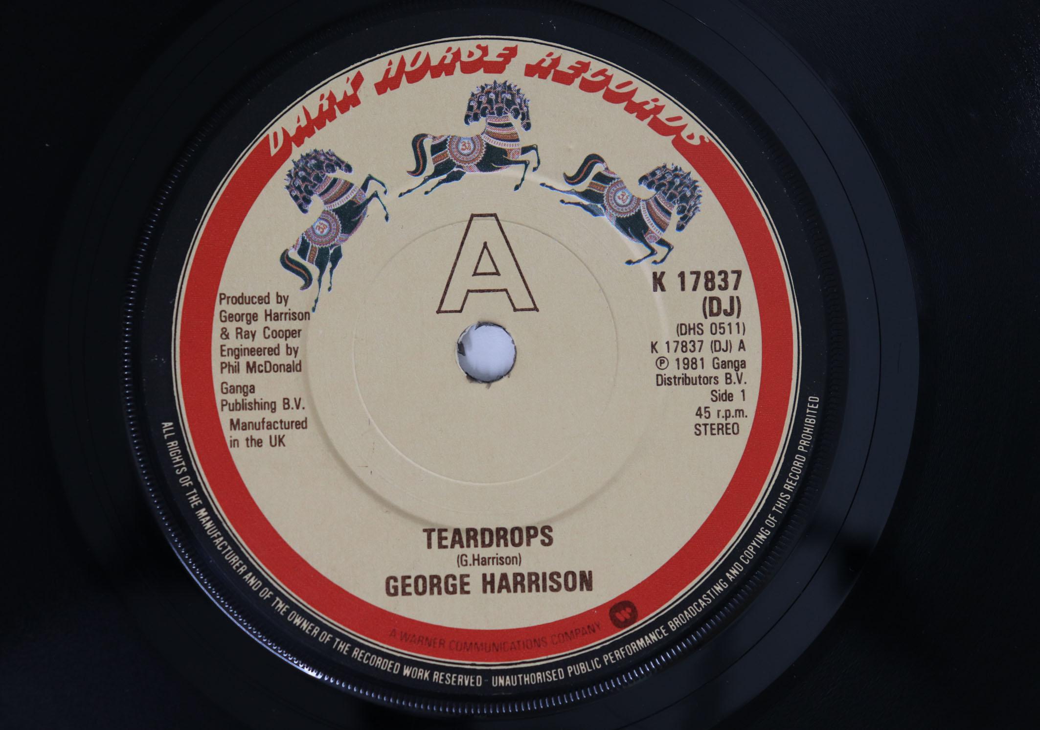 7inch Record GEORGE HARRISON Teardrops K17837PROMO DARK HORSE 1981 UK Rock Used
7inch Record GEORGE HARRISON Teardrops K17837PROMO DARK HORSE 1981 UK Rock Used