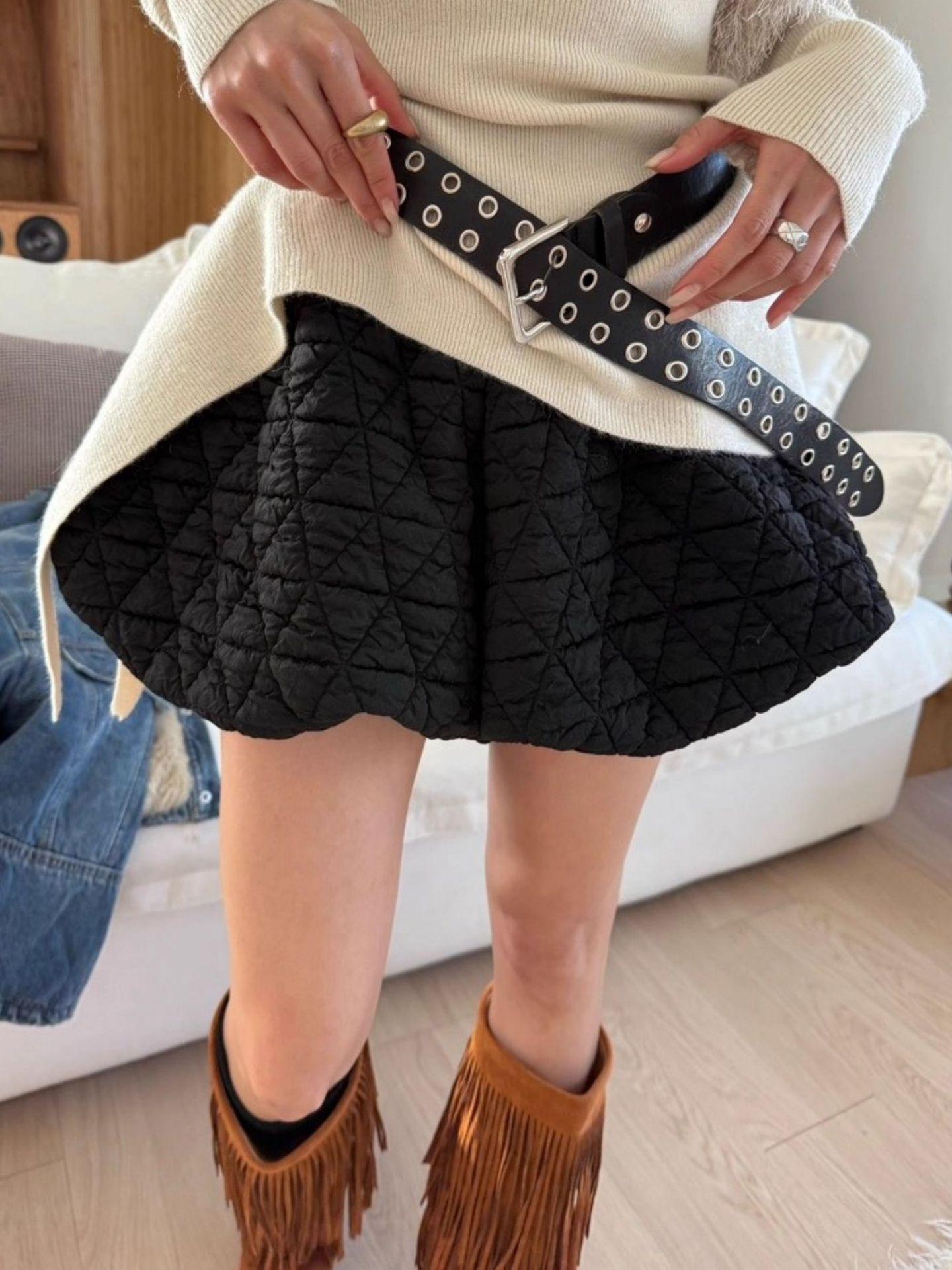 Korean Winter Fashion Quilted A-line Shorts for Women 2XL чёрный
Korean Winter Fashion Quilted A-line Shorts for Women 2XL чёрный