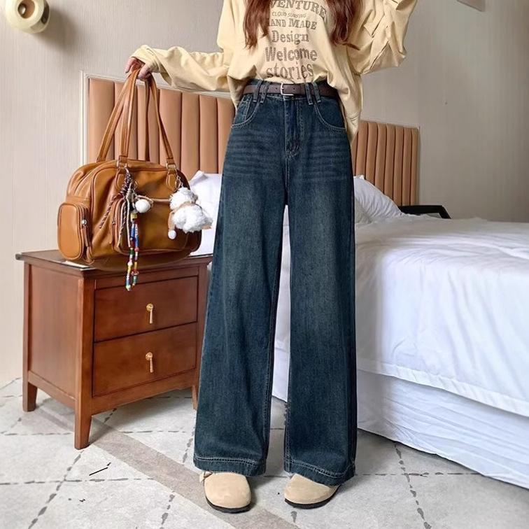 Plus Size Women s High Waist Wide Leg Jeans for Autumn/Winter 2025 - Pear Shape Slimming Fit Small
Plus Size Women s High Waist Wide Leg Jeans for Autumn/Winter 2025 - Pear Shape Slimming Fit Small