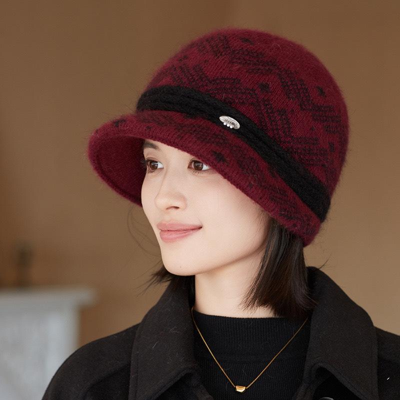 Осенне-зимняя шапка-ушанка для женщин среднего и пожилого возраста, шерстяная клетчатая женская шапка, теплая, морозостойкая, ветрозащитная, с отворотом
Осенне-зимняя шапка-ушанка для женщин среднего и пожилого возраста, шерстяная клетчатая женская шапка, теплая, морозостойкая, ветрозащитная, с отворотом