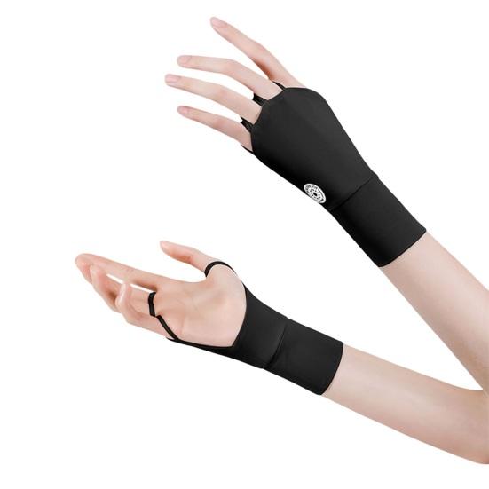 1 Pair Summer Sun Protection Golf Gloves Breathable Men Women Outdoor Sports UV
1 Pair Summer Sun Protection Golf Gloves Breathable Men Women Outdoor Sports UV