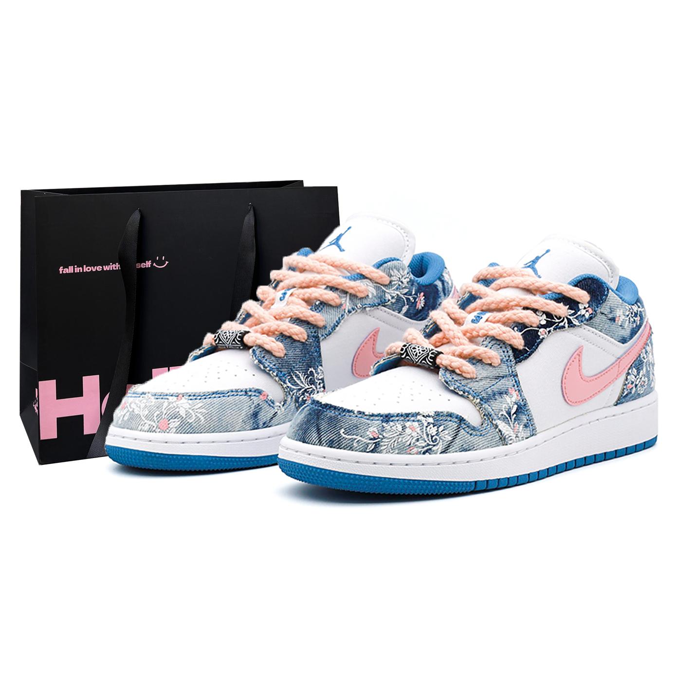 Jordan Air Jordan 1 Denim, Leather Abrasion Resistant Abrasion Resistant Low top Vintage Basketball Shoes Women s Blue DM8947-100(Team-BOX) 35.5
Jordan Air Jordan 1 Denim, Leather Abrasion Resistant Abrasion Resistant Low top Vintage Basketball Shoes Women s Blue DM8947-100(Team-BOX) 35.5