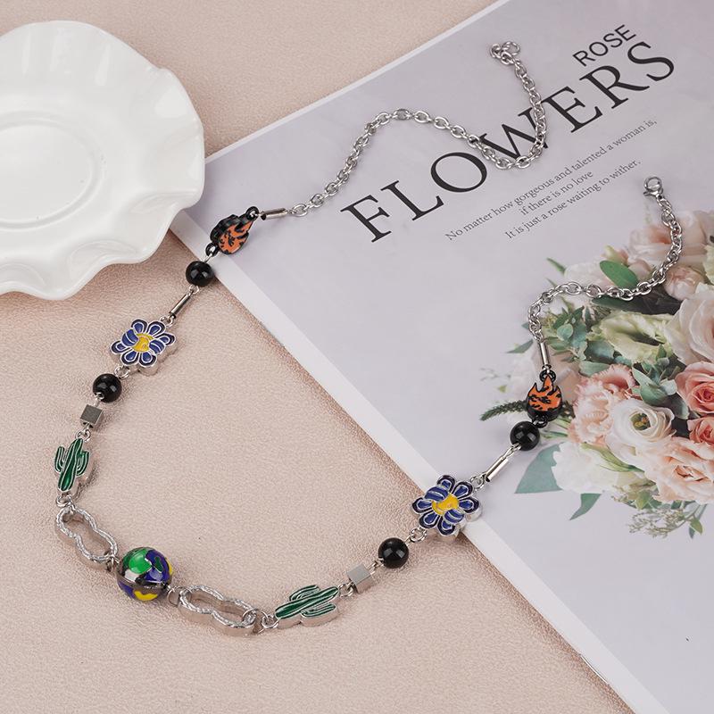 Модное колье 2022 года с кактусом и подковой: Унисекс Хип-хоп Стиль от Ван Далу и Дуань Иэня
Модное колье 2022 года с кактусом и подковой: Унисекс Хип-хоп Стиль от Ван Далу и Дуань Иэня