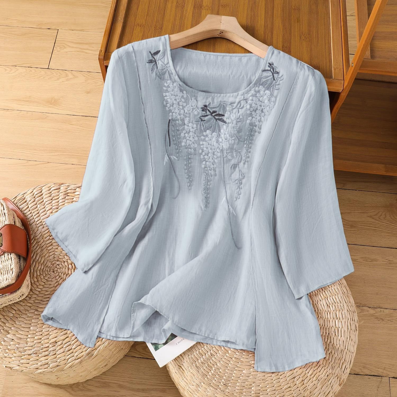 Ретро футболка с круглым вырезом из хлопка и льна с вышивкой для женщин на лето Новая свободная и элегантная темпераментная футболка с рукавом пять четвертей XXXL серый
Ретро футболка с круглым вырезом из хлопка и льна с вышивкой для женщин на лето Новая свободная и элегантная темпераментная футболка с рукавом пять четвертей XXXL серый