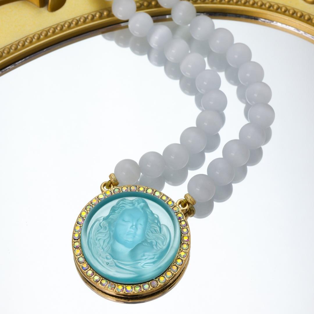 Medieval Vintage Retro Heavy Industry Diamond-Set Temperament Versatile Point Diamond, Marked Kf Opal Bracelet
Medieval Vintage Retro Heavy Industry Diamond-Set Temperament Versatile Point Diamond, Marked Kf Opal Bracelet