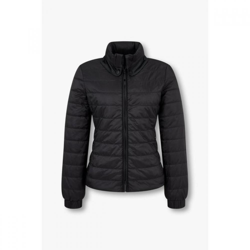 Emporio Armani Women S Snap Fold Neck Padding Jacket 24 F W A524314502 38
Emporio Armani Women S Snap Fold Neck Padding Jacket 24 F W A524314502 38