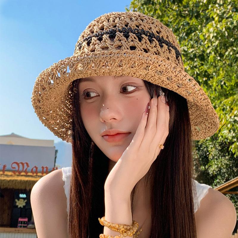 Striped Openwork Knitted Straw Hat: Breathable Fisherman s Hat for Women – Ideal for Beach Holidays, Leisure and Sun Protection One Size
Striped Openwork Knitted Straw Hat: Breathable Fisherman s Hat for Women – Ideal for Beach Holidays, Leisure and Sun Protection One Size