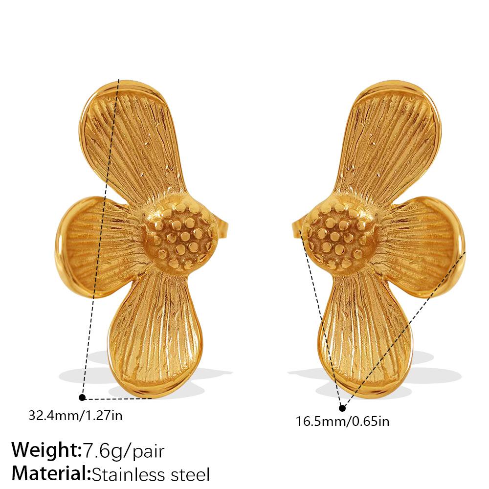 European and American Mori fresh flower pearl earrings stainless steel plated 18K gold commuter personalized stud earrings jewelry women
European and American Mori fresh flower pearl earrings stainless steel plated 18K gold commuter personalized stud earrings jewelry women