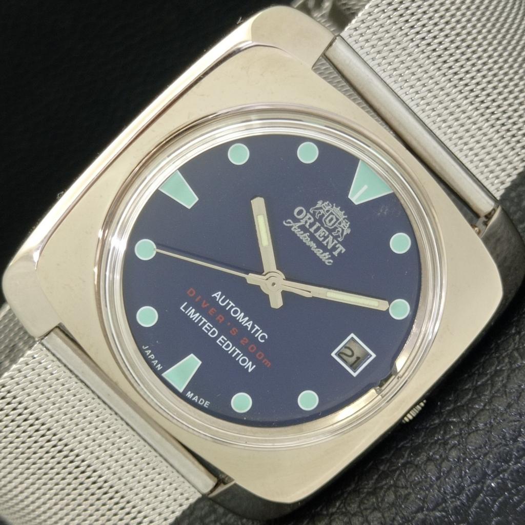 USED VINTAGE ORIENT AUTOMATIC 46941 JAPAN MENS BLUE COLOR DIAL WATCH a436592-2 R123a-a436592
USED VINTAGE ORIENT AUTOMATIC 46941 JAPAN MENS BLUE COLOR DIAL WATCH a436592-2 R123a-a436592