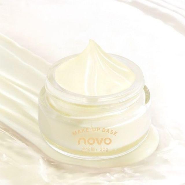 NOVO - Hydraquench Base Balancing Primer 02# Hydration - 30g
NOVO - Hydraquench Base Balancing Primer 02# Hydration - 30g