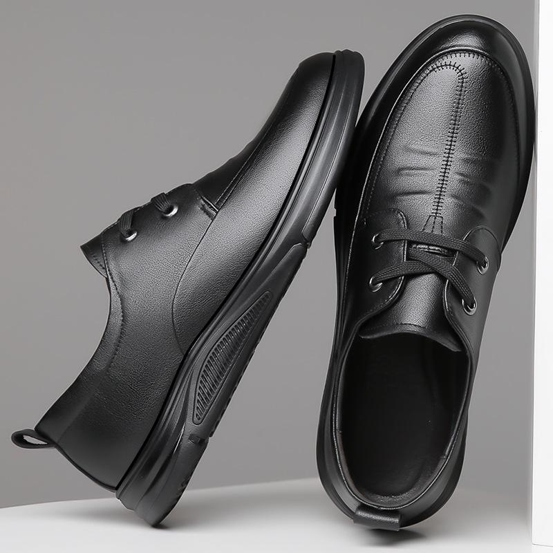 Leather shoes men s 2025 spring and autumn casual inner height increase leather shoes men s non-slip soft sole middle-aged dad shoes 2025 38
Leather shoes men s 2025 spring and autumn casual inner height increase leather shoes men s non-slip soft sole middle-aged dad shoes 2025 38