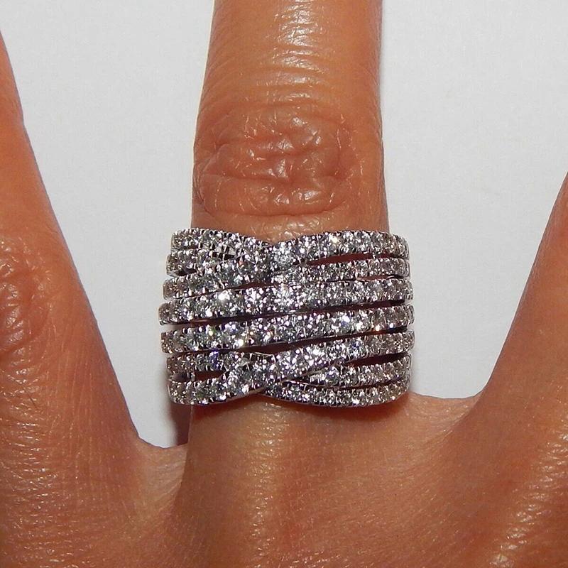 Huitan New Trendy Multi-layers Cross Finger Rings Full with CZ Bling Bling Sparkling Women s Accessories Wedding Modern Zircon 6
Huitan New Trendy Multi-layers Cross Finger Rings Full with CZ Bling Bling Sparkling Women s Accessories Wedding Modern Zircon 6
