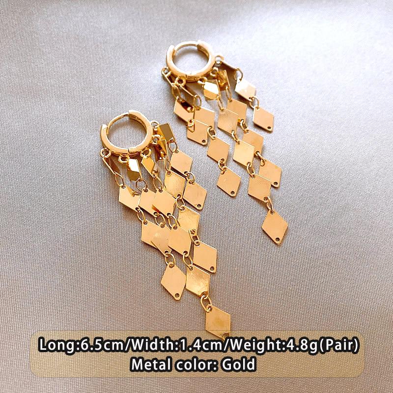 2026 New Shining Gold Color Metal Sheet Tassel Pendant Earrings For Women s Temperament Ear Accessories Trendy Fashion Jewelry
2026 New Shining Gold Color Metal Sheet Tassel Pendant Earrings For Women s Temperament Ear Accessories Trendy Fashion Jewelry