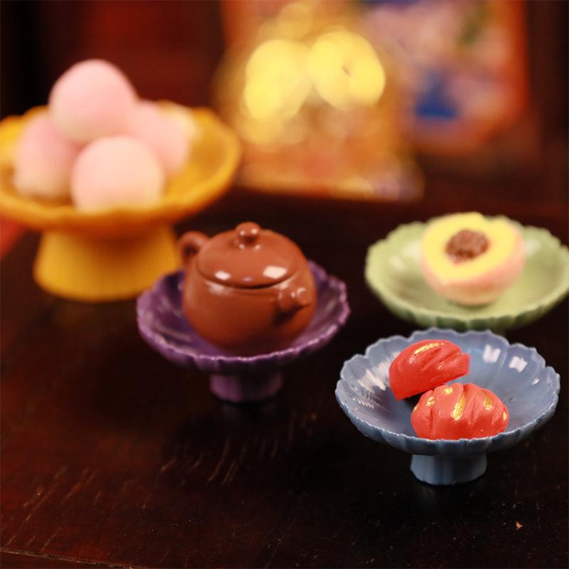 1Pcs 1/12 Scale Dollhouse Simulated Miniature High Foot Tea Tray Pretend Play Model Ornaments Doll Accessories Toy
1Pcs 1/12 Scale Dollhouse Simulated Miniature High Foot Tea Tray Pretend Play Model Ornaments Doll Accessories Toy