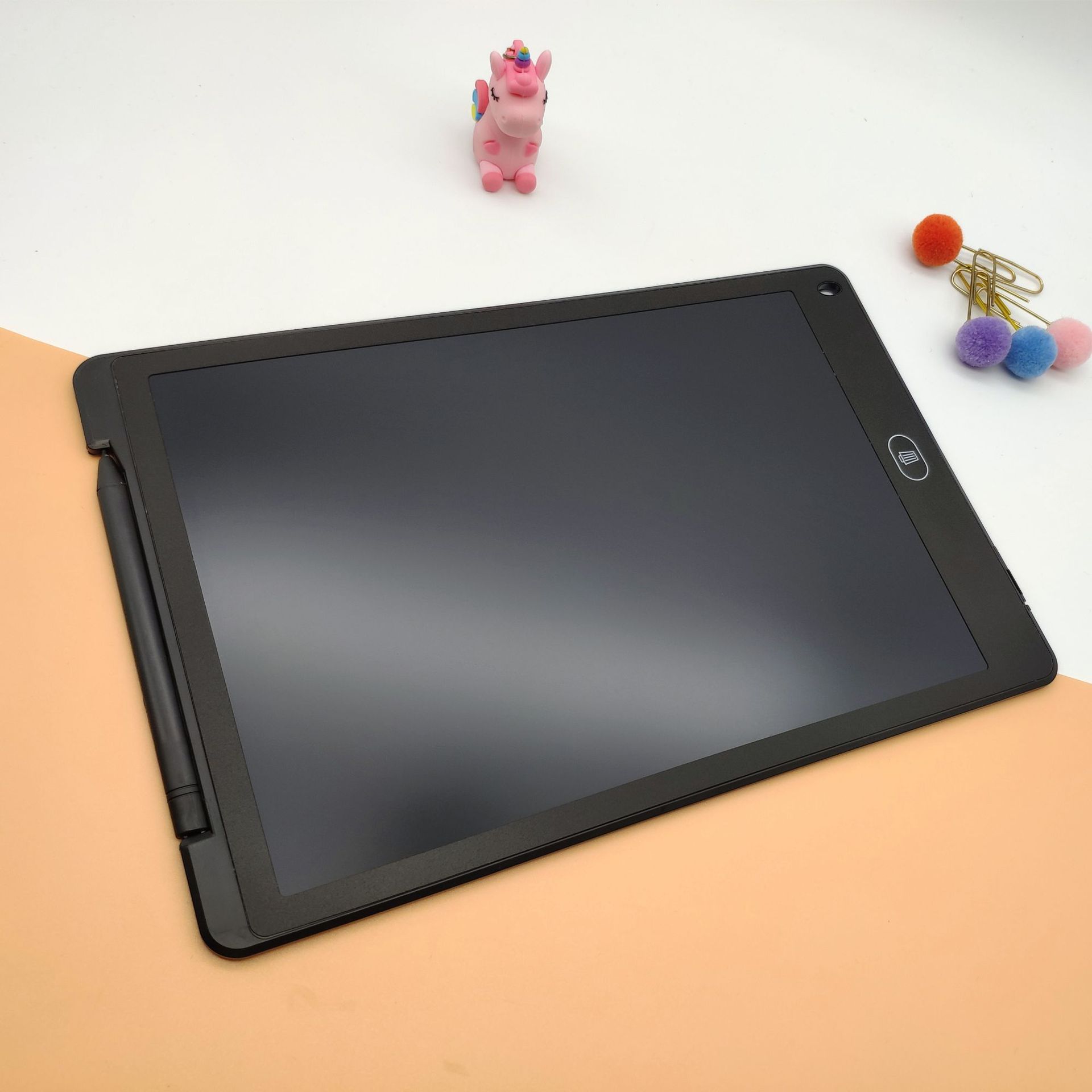 12 Inch LCD Color Screen Handwriting Board, Children s Digital Board, Drawing and Writing Graffiti Board
12 Inch LCD Color Screen Handwriting Board, Children s Digital Board, Drawing and Writing Graffiti Board