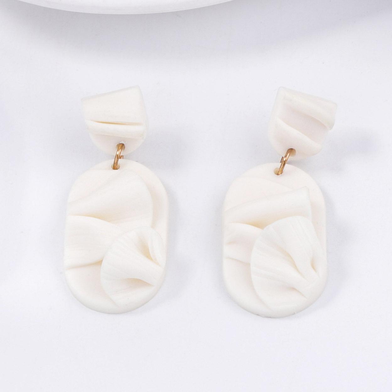 Модные серьги-подвески для женщин белый
Модные серьги-подвески для женщин белый