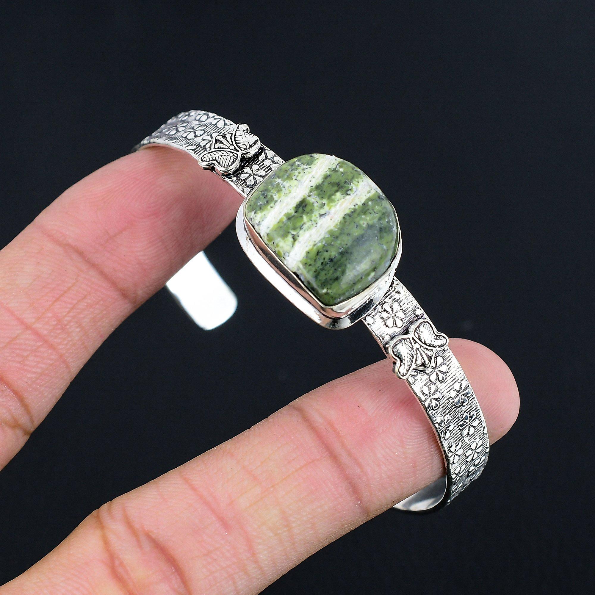 Natural Green Swiss Opal Gemstone 925 Silver Bangle Adjustable For Women Adjustable
Natural Green Swiss Opal Gemstone 925 Silver Bangle Adjustable For Women Adjustable