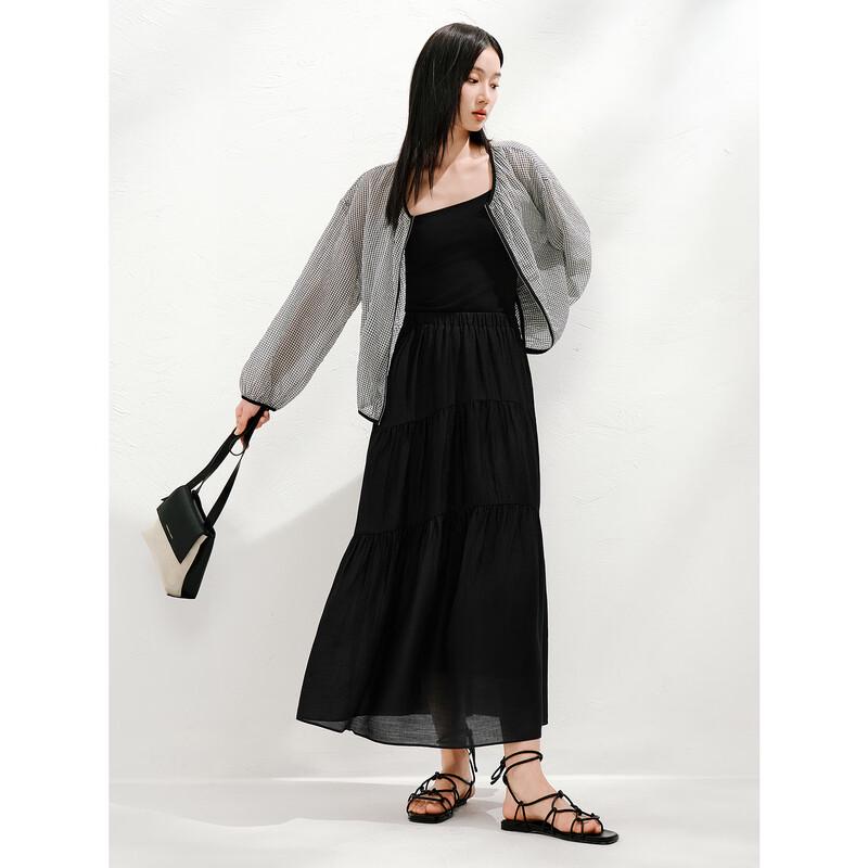 Женская клетчатая куртка свободного кроя из жатого крепа «пузырь» от Annakol S
Женская клетчатая куртка свободного кроя из жатого крепа «пузырь» от Annakol S