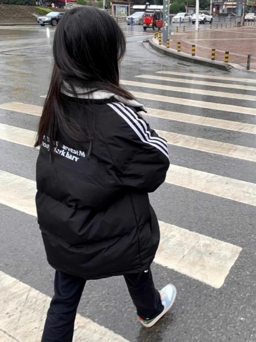 Women s Winter Oversize Cotton Coat - American Three-Stripe Design, Petite, Loose, Thickened for Students L
Women s Winter Oversize Cotton Coat - American Three-Stripe Design, Petite, Loose, Thickened for Students L
