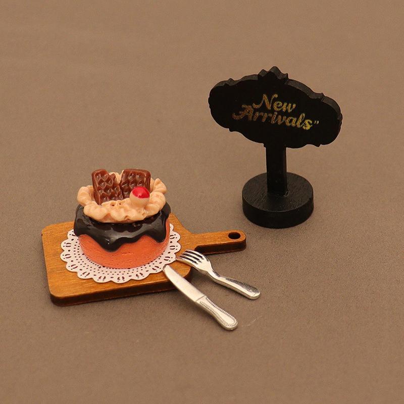 6Pcs/Set Cute Miniature Food Toy Dollhouse Mini Cake Pad Paper Tray Knife And Fork Model For Doll Kitchen Accessories as the picture
6Pcs/Set Cute Miniature Food Toy Dollhouse Mini Cake Pad Paper Tray Knife And Fork Model For Doll Kitchen Accessories as the picture