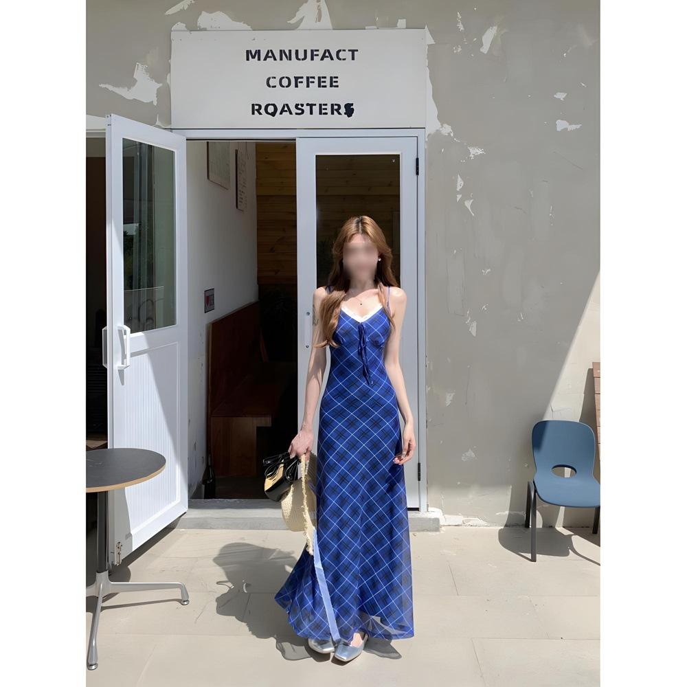 Женское летнее ретро синее платье-сарафан в клетку, кружевное кружевное платье, сетчатое темпераментное облегающее бедра длинное платье XL- (recommended 110-60kg)
Женское летнее ретро синее платье-сарафан в клетку, кружевное кружевное платье, сетчатое темпераментное облегающее бедра длинное платье XL- (recommended 110-60kg)