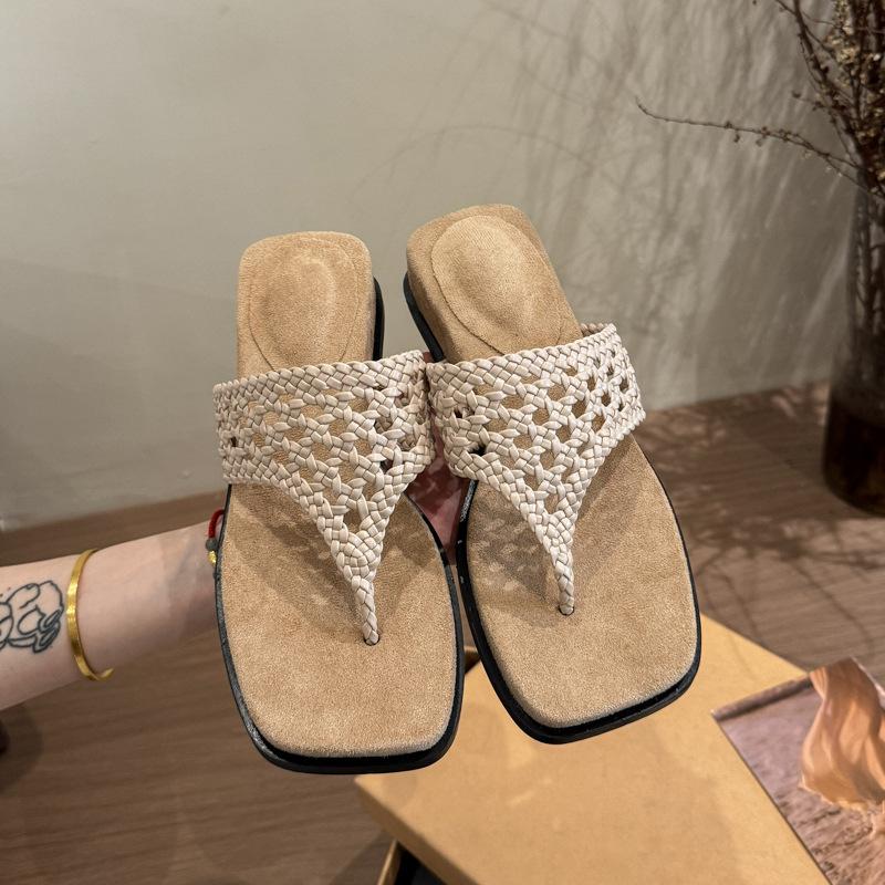 Французский темперамент танкетка шлепанцы сланцы женские летние уличные танкетка плетеные полые толстоподошвенные крутые шлепанцы 40
Французский темперамент танкетка шлепанцы сланцы женские летние уличные танкетка плетеные полые толстоподошвенные крутые шлепанцы 40