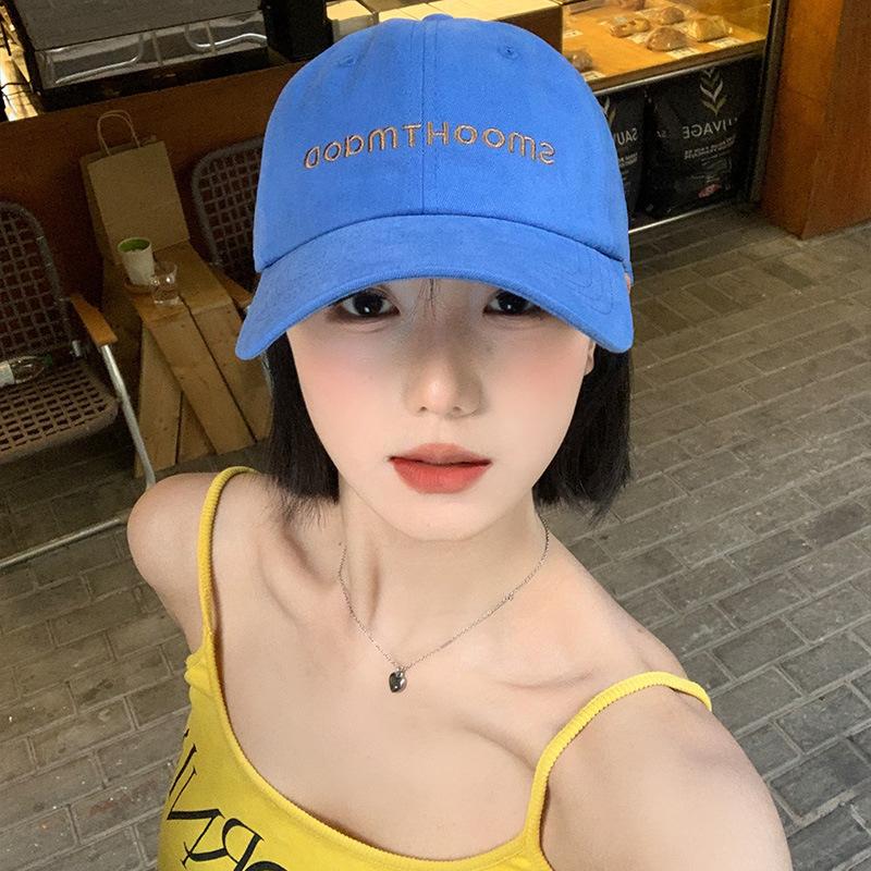 Новая корейская кепка, подчеркивающая маленькое лицо, с вышитой буквой, синяя бейсболка для женщин на весну - это модная бейсболка высокого качества. M(56-58cm)
Новая корейская кепка, подчеркивающая маленькое лицо, с вышитой буквой, синяя бейсболка для женщин на весну - это модная бейсболка высокого качества. M(56-58cm)
