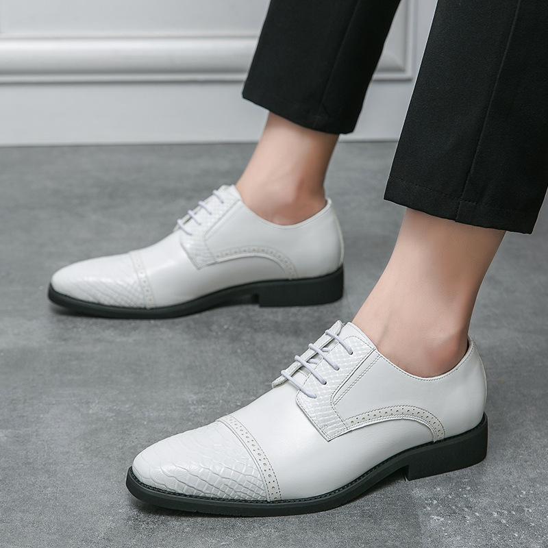 Large size white leather shoes 2025 spring and autumn men s business dress leather shoes 38-46 size leather shoes 39 білий
Large size white leather shoes 2025 spring and autumn men s business dress leather shoes 38-46 size leather shoes 39 білий