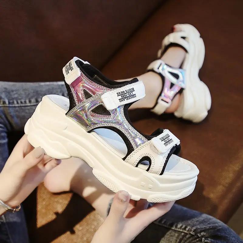 Модные спортивные сандалии с открытым носком для женщин, азиатский размер, ПВХ, лето 2025, удобная повседневная женская обувь, Корея, винтажная дизайнерская обувь, VIP 40
Модные спортивные сандалии с открытым носком для женщин, азиатский размер, ПВХ, лето 2025, удобная повседневная женская обувь, Корея, винтажная дизайнерская обувь, VIP 40