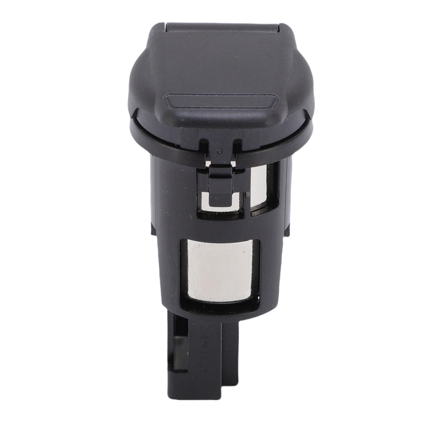 Power Outlet Socket 25331-3SH0A 12V Power Socket Assembly Replacement for Rogue Murano 2013-2025 Power Socket Assembly
Power Outlet Socket 25331-3SH0A 12V Power Socket Assembly Replacement for Rogue Murano 2013-2025 Power Socket Assembly