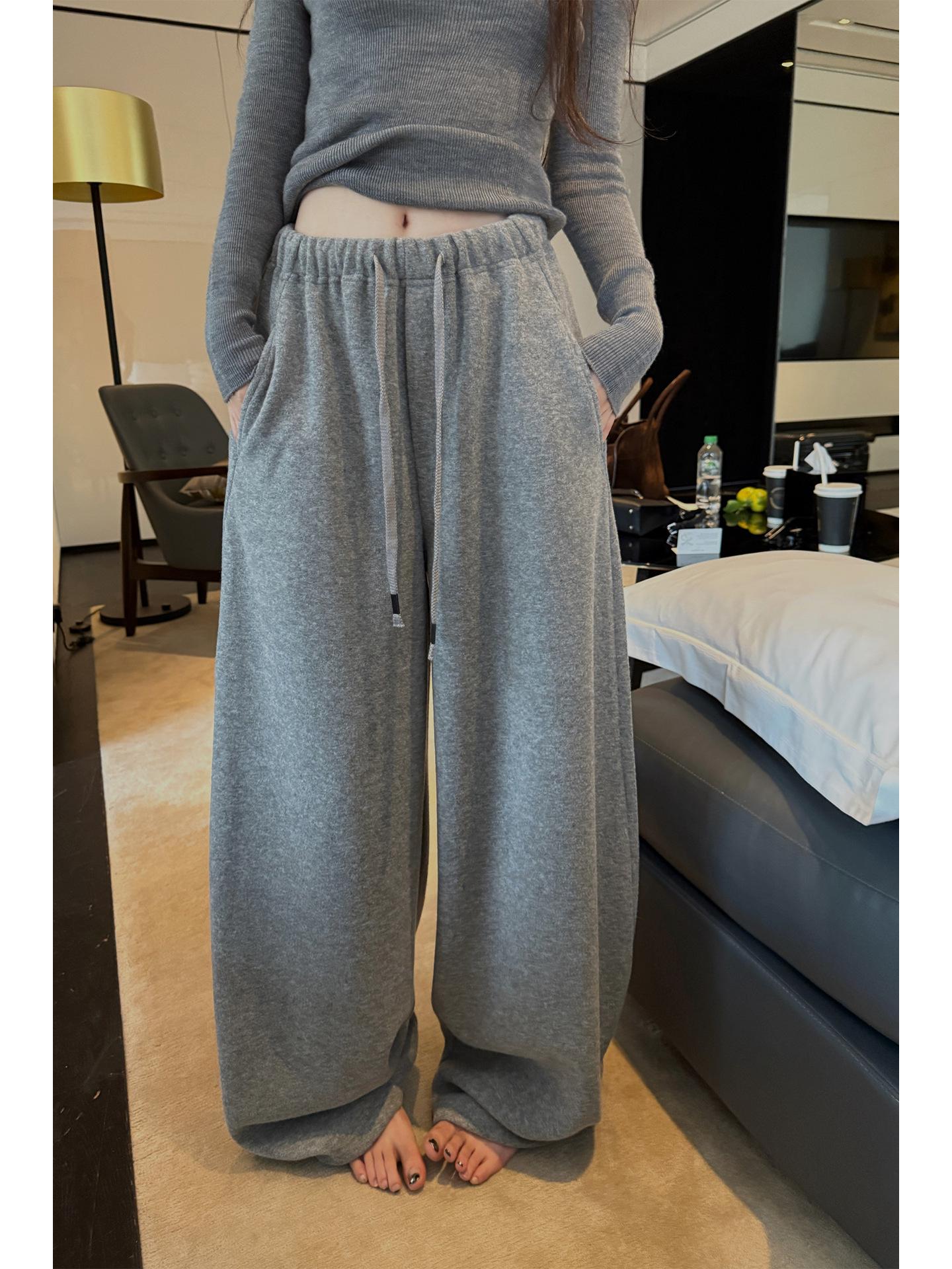 Yaya Shop Casual Silk & Wool Blend Sweatpants S сірий колір
Yaya Shop Casual Silk & Wool Blend Sweatpants S сірий колір