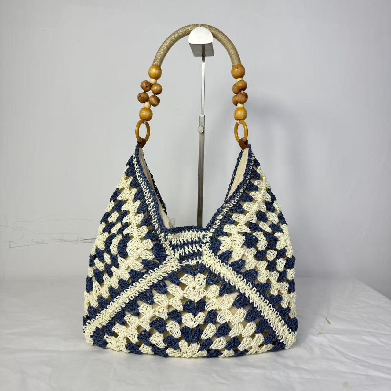 Straw Woven Bag, New Vacation Beach Hollow Shoulder Tote Bag, Woven Vegetable Basket Bag, Straw Woven Bag, Lazy Style
Straw Woven Bag, New Vacation Beach Hollow Shoulder Tote Bag, Woven Vegetable Basket Bag, Straw Woven Bag, Lazy Style