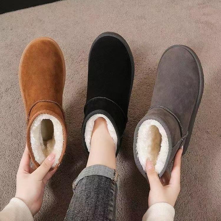 Женская зимняя универсальная легкая теплая хлопковая обувь с плоской подошвой и толстым плюшем 40 чёрный 
Женская зимняя универсальная легкая теплая хлопковая обувь с плоской подошвой и толстым плюшем 40 чёрный