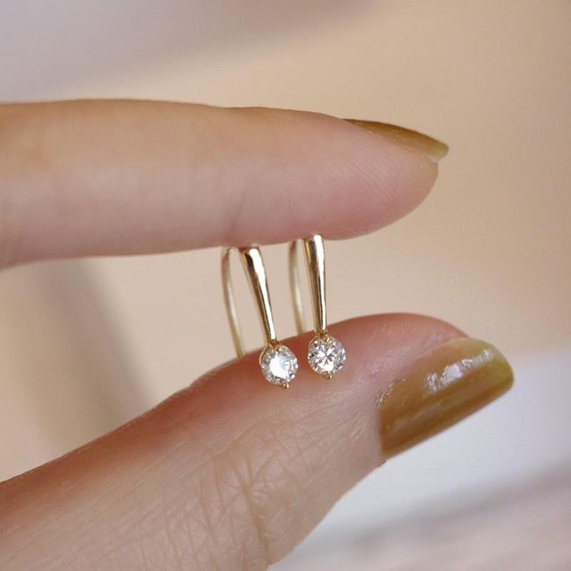 Sparkling Zircon Simple Geometry Earrings 925 Sterling Silver Plated 14k Gold Wedding Jewelry Accessories for Women Silver
Sparkling Zircon Simple Geometry Earrings 925 Sterling Silver Plated 14k Gold Wedding Jewelry Accessories for Women Silver