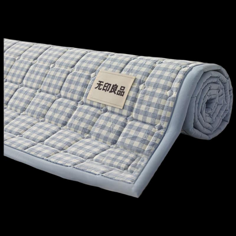 MUJI Class A Cotton Foldable Mattress Topper
MUJI Class A Cotton Foldable Mattress Topper