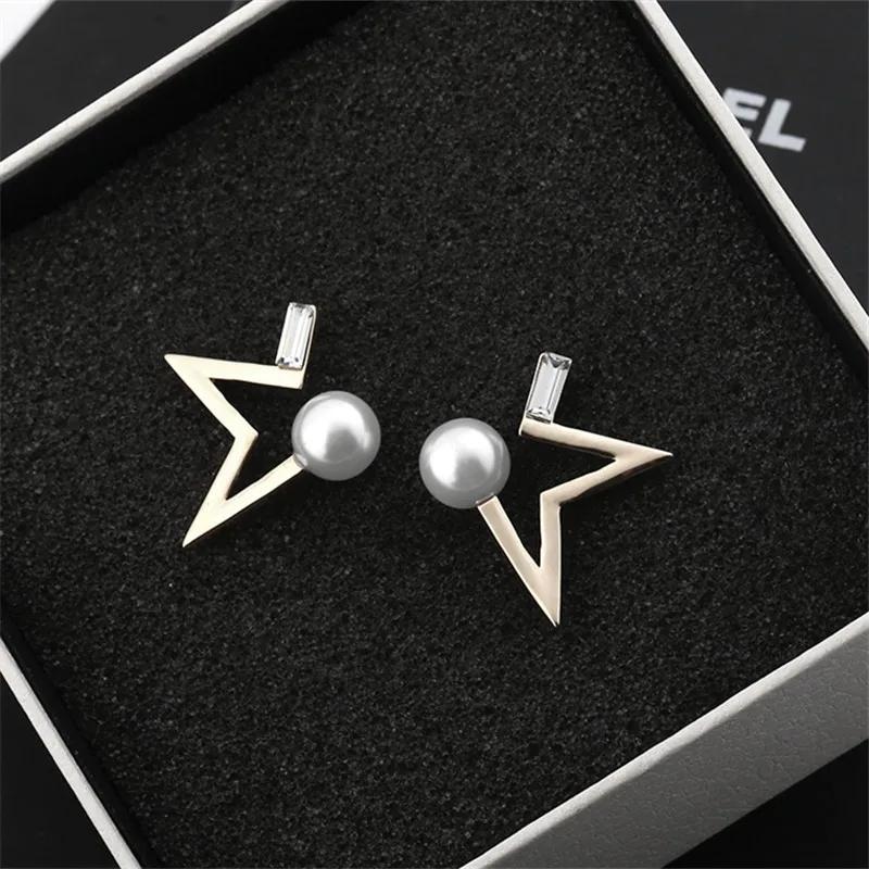 Fashion Hot Selling Retro Fashion Asymmetrical Studs Women s Delicate Geometric Pearl Earrings срібний
Fashion Hot Selling Retro Fashion Asymmetrical Studs Women s Delicate Geometric Pearl Earrings срібний