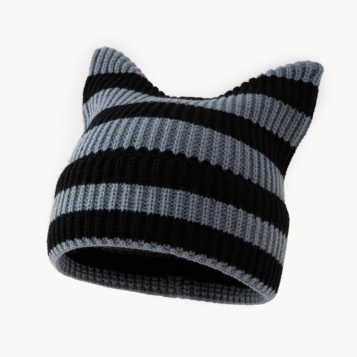 Autumn/Winter Devil Stripe Wool Cat Ear Knit Hat
Autumn/Winter Devil Stripe Wool Cat Ear Knit Hat