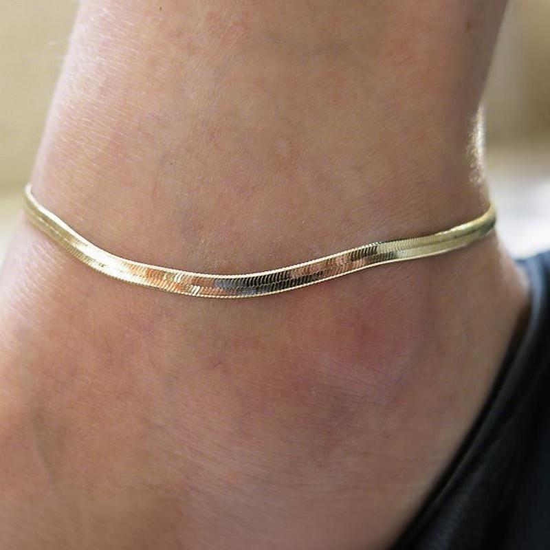 New Stylish Minimalist Snake Bone Chain Anklets for Women Exaggerated Chic Design Gold Color Copper Color Metal Chain for Ankle
New Stylish Minimalist Snake Bone Chain Anklets for Women Exaggerated Chic Design Gold Color Copper Color Metal Chain for Ankle
