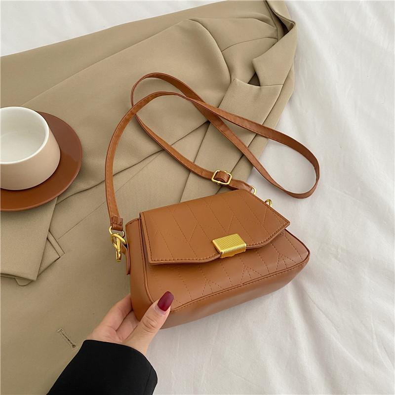 Casual trend small square bag foreign style messenger bag simple bag women s 2025 summer new fashion trend shoulder bag коричневый
Casual trend small square bag foreign style messenger bag simple bag women s 2025 summer new fashion trend shoulder bag коричневый