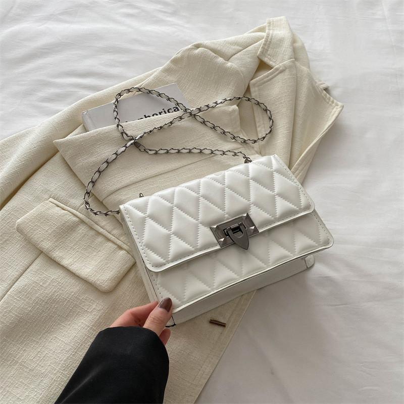 Trendy Retro Chain Crossbody Bag Women 2024 Spring New Single Shoulder Bag Fashionable Small Square Bag білий
Trendy Retro Chain Crossbody Bag Women 2024 Spring New Single Shoulder Bag Fashionable Small Square Bag білий