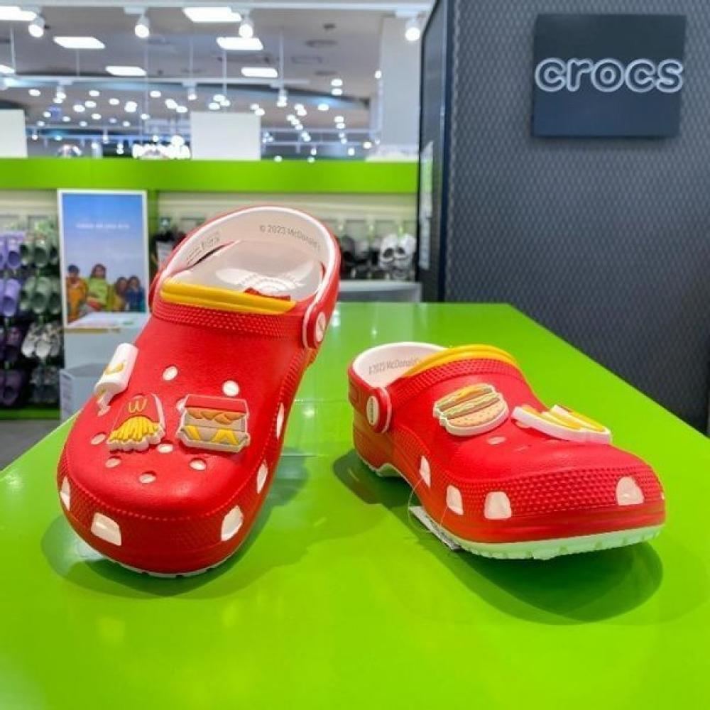 Crocs HC02 Mcdonald S классические сабо унисекс съемные mcdxCrocS классические MULTI/M4W6/230
Crocs HC02 Mcdonald S классические сабо унисекс съемные mcdxCrocS классические MULTI/M4W6/230