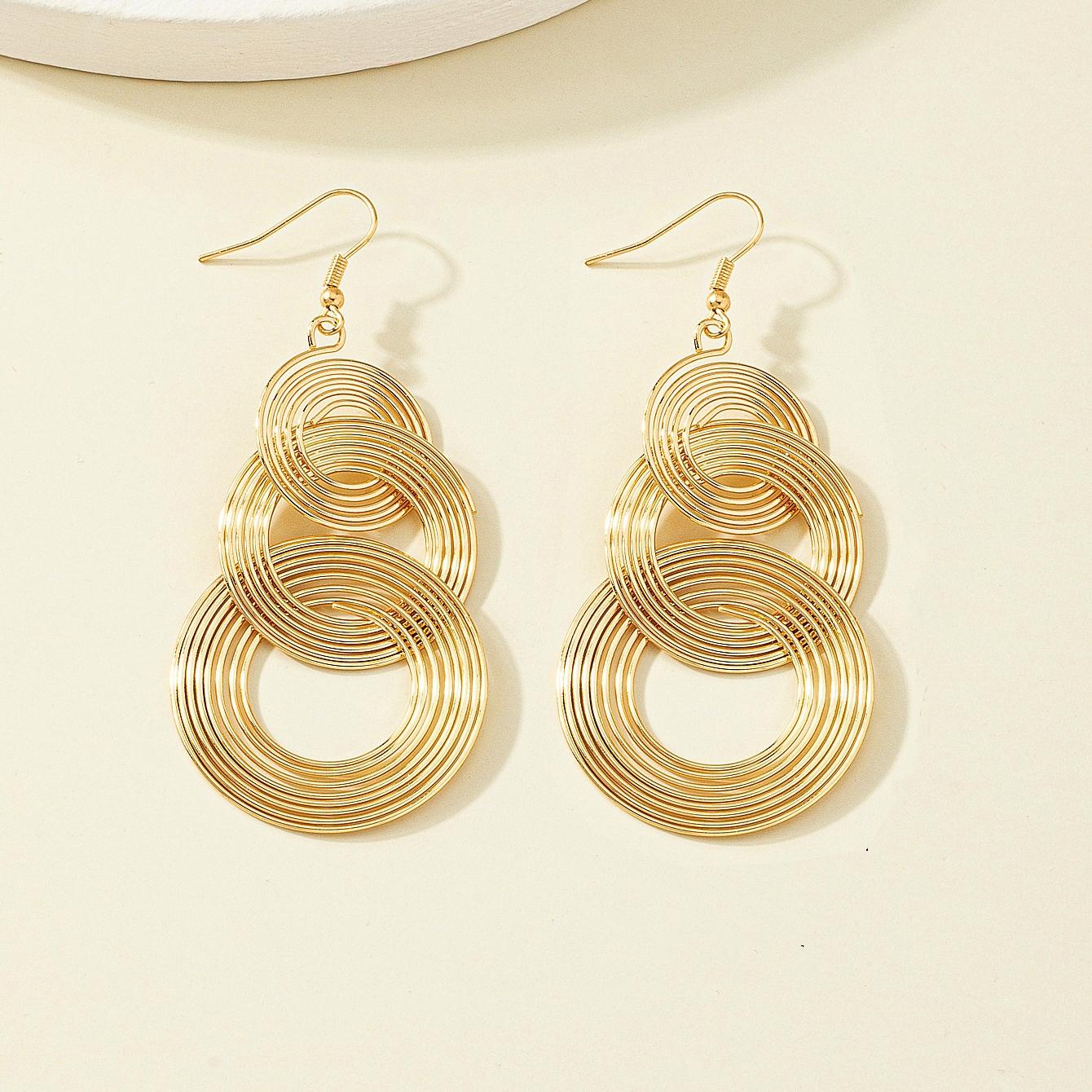 Exaggerate Three Multi-layer Circles Drop Earring for Women Long Gold Color Zircon Temperament Christmas New Year Wedding Gift
Exaggerate Three Multi-layer Circles Drop Earring for Women Long Gold Color Zircon Temperament Christmas New Year Wedding Gift