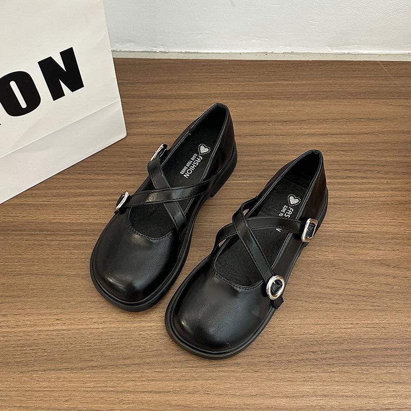 Маленькие кожаные туфли женские Мэри Джейн женские туфли осень 2025 новые на низком каблуке с мелким вырезом летние универсальные с перекрестным ремешком женские одинарные туфли 39 матовый черный
Маленькие кожаные туфли женские Мэри Джейн женские туфли осень 2025 новые на низком каблуке с мелким вырезом летние универсальные с перекрестным ремешком женские одинарные туфли 39 матовый черный