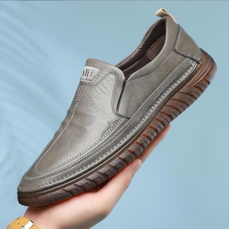 Сшитые вручную кожаные туфли мужские повседневные кроссовки удобные туфли для вождения дышащие кожаные мокасины мужская обувь дизайнерские мокасины 44 серый
Сшитые вручную кожаные туфли мужские повседневные кроссовки удобные туфли для вождения дышащие кожаные мокасины мужская обувь дизайнерские мокасины 44 серый