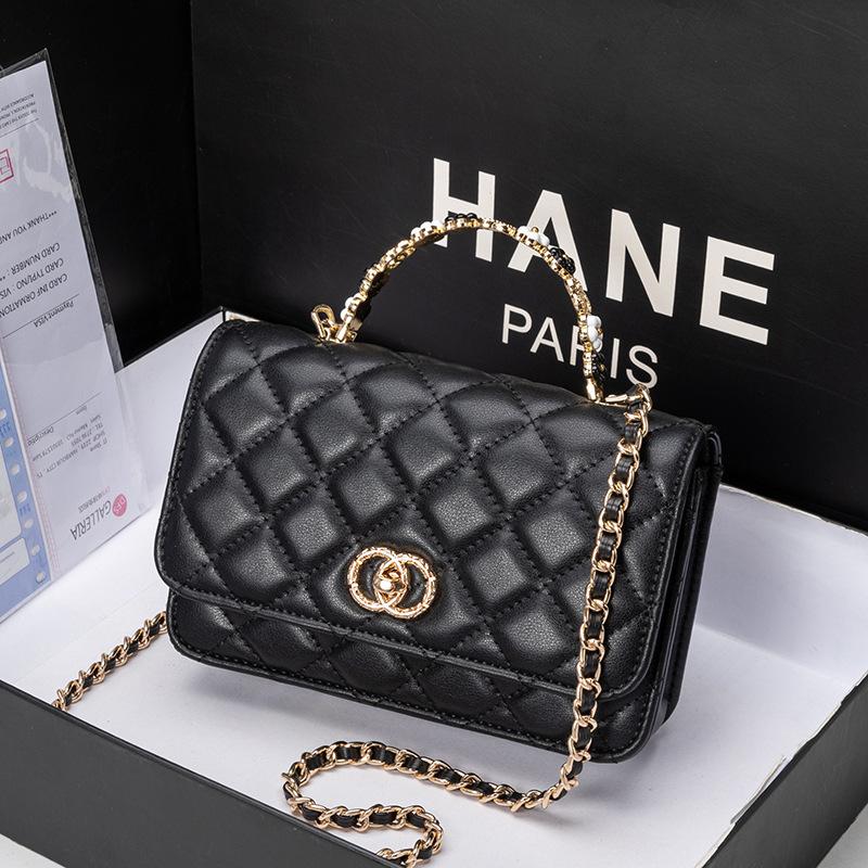 Xiaoxiangfeng Grid Chain Bag New Handheld Fashionable Versatile Single Shoulder Crossbody Elegant Women s Small Square 19cm чёрный
Xiaoxiangfeng Grid Chain Bag New Handheld Fashionable Versatile Single Shoulder Crossbody Elegant Women s Small Square 19cm чёрный