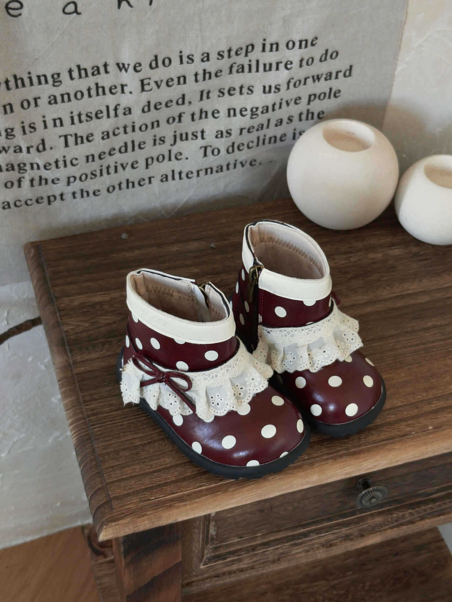 XSHX Балетный в горошек | Винтажные Девочки Французский Средневековый Осень и Зима Боковая Молния Резиновая Подошва Милые Дымовые Ботинки 25
XSHX Балетный в горошек | Винтажные Девочки Французский Средневековый Осень и Зима Боковая Молния Резиновая Подошва Милые Дымовые Ботинки 25