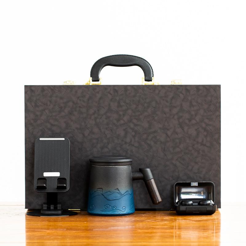 Trend business high-end gift set ceramic cup banking enterprise company annual meeting gift office cup
Trend business high-end gift set ceramic cup banking enterprise company annual meeting gift office cup