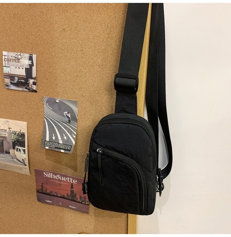 Casual shoulder bag new spring and summer bag women s oblique span bag niche design women s bag чорний
Casual shoulder bag new spring and summer bag women s oblique span bag niche design women s bag чорний