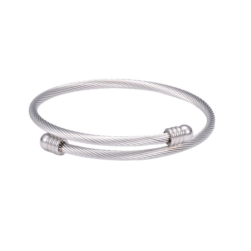 Новый настраиваемый браслет из нержавеющей стали с открывающимся поворотом, модный универсальный браслет из титановой стали с открытым тросом Steel Color Bracelet
Новый настраиваемый браслет из нержавеющей стали с открывающимся поворотом, модный универсальный браслет из титановой стали с открытым тросом Steel Color Bracelet