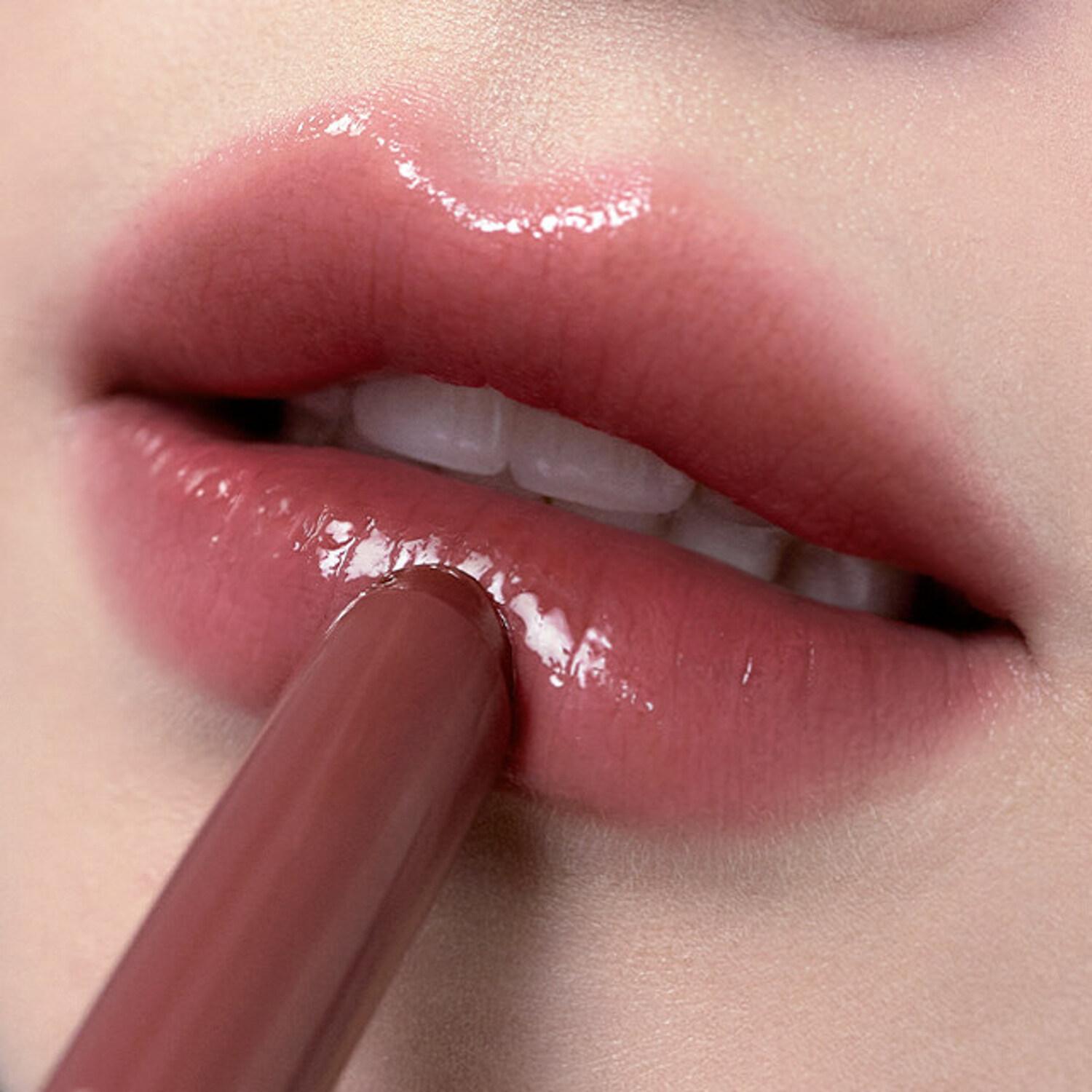 3CE Отражатель блеска 1,7 г #NECTAR
3CE Отражатель блеска 1,7 г #NECTAR